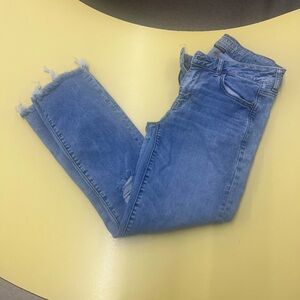 American Eagle cropped distressed jeans